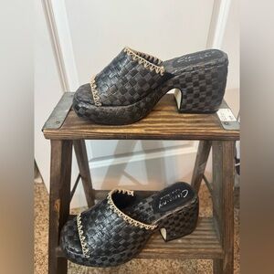 Circus NY by Sam Edelman Black Woven Mules